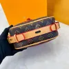 2023 Luxe draagtas Eenvoudige mode shell tas ontwerp nieuwe crossbody tas Damesmode lederen draagtas klassieke commuter Tote lederen crossbody tas