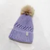 Bonnets à pompon de teinture pour adultes et enfants, chapeaux d'hiver pour femmes, Skullies tricotés en vraie fourrure, casquette Pom pom Gorros, Bonnet pour Femme et fille