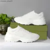 Designer-Turnschuhe Rhyton Freizeitschuhe Luxus Mehrfarbige Männer Frauen Trainer Plattform Sneaker Erdbeere Maus Mund Schuh Marke Größe 35-45