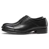 Chaussures habillées Vintage Style italien hommes en cuir véritable Oxford classique respirant Gentleman couche supérieure en peau de vache affaires