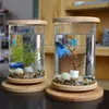 1 pz Vetro Betta Fish Tank Base di bambù Mini Fish Tank Decorazione Accessori Ruota Decorazione Fish Bowl Accessori acquario Y200183z