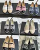 Paris sapatos femininos canal 2023 tênis de designer de luxo primavera alpercatas sapatos preguiçosos plana moda conforto lazer marca respirável senhoras mocassins cc sapatos