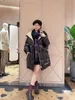 Kobiety Down Parkas Designer Autumn/Winter High End Women Poleśnia Women High End Haft Hafter Hafter Miclabel 9yse 9yse