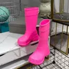 Mulheres Bota preta alta top Homens sapatos de grife arco design Confortável à prova d'água sapatos de água Rainboots Borracha Moda Casual sapatos de cano alto