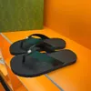 مصمم الرجال صندل شريحة شريحة أوروبية وأمريكية G buckle-flip-flops مشبك مشبك الصندل الأنثى من الجلد متعدد الاستخدامات الحجم الصيف 38-46 04