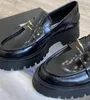 Ale Dress Shoes Damen-Slipper aus schwarzem Leder mit dicken Sohlen im britischen Stil