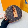 2023 Luxe draagtas Eenvoudige mode shell tas ontwerp nieuwe crossbody tas Damesmode lederen draagtas klassieke commuter Tote lederen crossbody tas