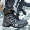 Scarpe eleganti Stivali da uomo all'aperto Stivali comodi da combattimento militare termico Antiscivolo Resistente all'usura militare Trekking alto 230912