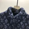 Mężczyzny Plusowe płaszcze wierzchołkowe Obiterwearne odzież Nowa moda Jacquard Suede Płaszcz Wzór polaru Sweater Street Hip Hop Kurtka High Street Haft E55599