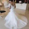 プリンセスホワイトフラワーガールズドレスレース結婚式のための人魚ボートネックライン長袖