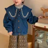 Jaquetas Casaco Infantil 2023 Outono Meninas Coreanas Bonito Doce Bordado Boneca Collar Jean Jaqueta Blusa