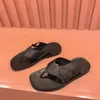 Heren in elkaar grijpende G-sandalen Herenslippers dia's effen kleur Zwart leren sandaal met riem Gespsluiting Herenslippers modeontwerper strandslipper 05