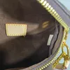 Tasarımcı Çanta Lüks Crossbody Omuz Çantası Kadın Günlük Moda Çapraz Çantalar Altın Zincir Kozmetik Retro Çanta