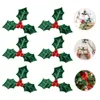 Fiori decorativi 100 pezzi 3 cm Natale foglie di agrifoglio bacche fiocchi per capelli foglia verde per accessori ghirlande