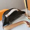 Luxe ontwerpers heuptassen Bruin Letter Cross Body schoudertas 43644 riem portemonnee crossbody tas Dames designer heuptas Heuptassen Klassiek heuptasje Gemakkelijk zakje aan de riem