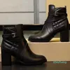 2023-Herbst Winter Kurze Stiefel Frau Metall Gürtelschnalle High Heels Designer Stiefel Leder Dame Dicke Ferse Schuh Mode Stoff Frauen Schuhe Große Größe 35-42