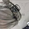 Haarspangen Haarspangen 2 Stück Damen Designer Haarspangen Haarspangen Metall Dreieck Damen Haarspange mit Stempel Frauen Mädchen Marke Hochwertige Mode Haarschmuck x09