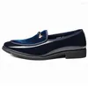 Sapatos de vestido tamanho grande masculino casual plataforma tênis negócios pontiagudos couro de pelúcia vulcanizado