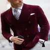 Męskie garnitury Blazers Burgundy Velvet Groom Wear Slim Fit Dostanie piersiowe szczytowe lapy męskie biznes Formal Prom Tuxedos Man 169z