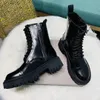 Botas de primavera outono simples zíper lateral versátil princesa japonesa botas de tornozelo clássicas botas planas botas de motocicleta saltos grossos e grossos tamanho 35-40 preto quente