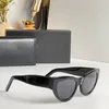 Lunettes de soleil de luxe pour femmes et hommes Designer même style Lunettes classiques œil de chat cadre étroit lunettes papillon mode rue photo lunettes de soleil SLM94