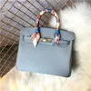 Autumn Handbag Designer and Winter High-end First Layer Cow Leather Bag Lychee Grain Leather Women's Bag Full Leather Large