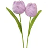 Kwiaty dekoracyjne 1PCS dzianinowe tulipany sztuczne szydełkowe do wystroju domu bawełniana przędza fałszywa wazon kwiatowy ręcznie robiony przyjaciel na dzień matki