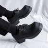 Ropa de calle coreana Moda Casual Botas con punta cuadrada Zapatos Hombre Negro Punk Gótico Botas de motocicleta de cuero al aire libre para niños Zapatos de vestir de fiesta