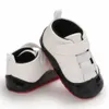 İlk Walkers Klasik Moda Bebek Ayakkabıları Sıradan Erkekler ve Kızlar Yumuşak Bottom Vaftiz Sneakers Freshman Comfort Walking 230914
