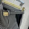 Zweiteiliges Kleid-Designer-Damenmode-High-End-Damen-Karoanzug-Set gepaart mit einem zweiteiligen gebügelten Halbrock-Set S507