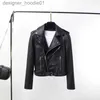 Veste en cuir pour hommes en fausse fourrure solide pour femmes avec ceinture col rabattu coupe ajustée vêtements pour femmes automne moto Casacos De Inverno Feminino L230913