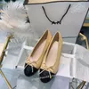 BAILAMOS Designer marki Flats Sandals Women Niski piętę Balet kwadratowy palce palec paliwa na manówek okrągły palce balet płaski buty kanał zapatos cha ys