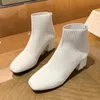 designer stövlar kvinna vinter snö tossor kvinnor chunky hög klack skor fotled kort knit sock sneakers fyrkantiga tår svart vit gul