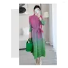 Casual Dresses Miyake Pleated 2023 Fall Dress Advanced Temperament Elegant Gradient Women's Tie Slim High-waisted V-neck A-line Long Skirt