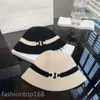 버킷 모자 비니 와이드 브림 모자 모자 겨울 모자 럭셔리 CE 레터 브랜드 캐주얼 블렌딩 코튼 패션 거리 모자 메탈 로고 남성용 모자 베레토