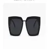 luxe zonnebrillen designer zonnebrillen dames zonnebrillen Klassiek logo-ontwerp met letterpatroon Zonnebril Unisex Traveling Sunglass Merk-zonnebrillen554