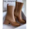2023 Luxurys Designers Mulheres Botas de Chuva Inglaterra Estilo À Prova D 'Água Welly Borracha Água Chuvas Sapatos Ankle Boot Booties Womens Boots