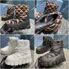 Stivali da neve con placca Designer Nylon Gabardine apres-ski Stivali in shearling Donna di lusso Autunno Inverno Logo Tessuto impermeabile Caldi denti grandi Stivali da neve con suola spessa Taglia 35-42