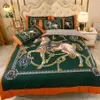 Set di biancheria da letto di design king size arancione di lusso in cotone stampato cavallo queen size copripiumino lenzuolo moda federe consolatore set255p