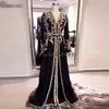 Marokańskie sukienki wieczorne kaftan z długimi rękawami z koraliki haft abiye abaya długość podłogi arabska impreza balowa suknie 2020 szatę de2375