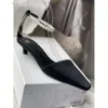 Toteme Designer Pearl Black Chaussures STRAP ANKLE POMMES SATINE FEMMES Italie 3,5 cm de haut Talon Européen Taille 35-40 Boîte d'origine