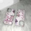 Shell Nuovi designer Shell per iPhone 14 13 12 11 Pro Max Plus Designer Polsino Cover posteriore in pelle PU Custodia per cellulare 2308146PE-3 HKD230915