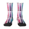 Chaussettes pour hommes nuances de couleurs Pantone Harajuku bas de haute qualité toutes les saisons accessoires longs pour cadeau d'anniversaire unisexe