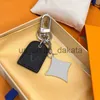 Key Rings New Designers Keychain Leather Lovers Keychains Bag Charm Flower Letter Key Chain Fashion Pendant Classic Luxury Keyring 2style With Box x0914
