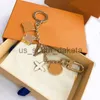 Anahtar Yüzük Moda Anahtar Tutucu Keychain Araba Luxurys Designers Anahtarlık Araç Anahtar Moda Çiçek Keyasyon Çantası Cazibe severler Hediye 2211103Z X0914