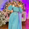 Himmelblaue muslimische Abendkleider, Puffärmel, Perlenstickerei, formelles Chiffonkleid, plissiertes Chiffon-Kaftan-Kleid für besondere Anlässe