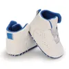 First Walkers Classic Fashion Buty Baby Casual Boys and Girls Soft Bottom Chrzty Sneakery Freshman Comfort Walking 230914