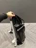 حقائب العلامة التجارية رجال حقيبة ظهر أسود نمط التمساح حقيبة سفر أكياس مدرسية في الهواء الطلق الأكياس غير الرسمية مصممة العلامة التجارية