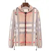 Multi Spring Designer Jacket Coat Fashion Classic Plaid Judct Men مقنعًا مقنعًا للرياح الرياح الطراز Summer Summer M-XXXL MENS SCWXW