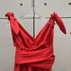 Sukienki swobodne 23 Autumn Kobiety modne seksowne czerwone lniane sukienki bez pleców eleganckie ręcznie zwarte ramionowe paski v kołnierz
